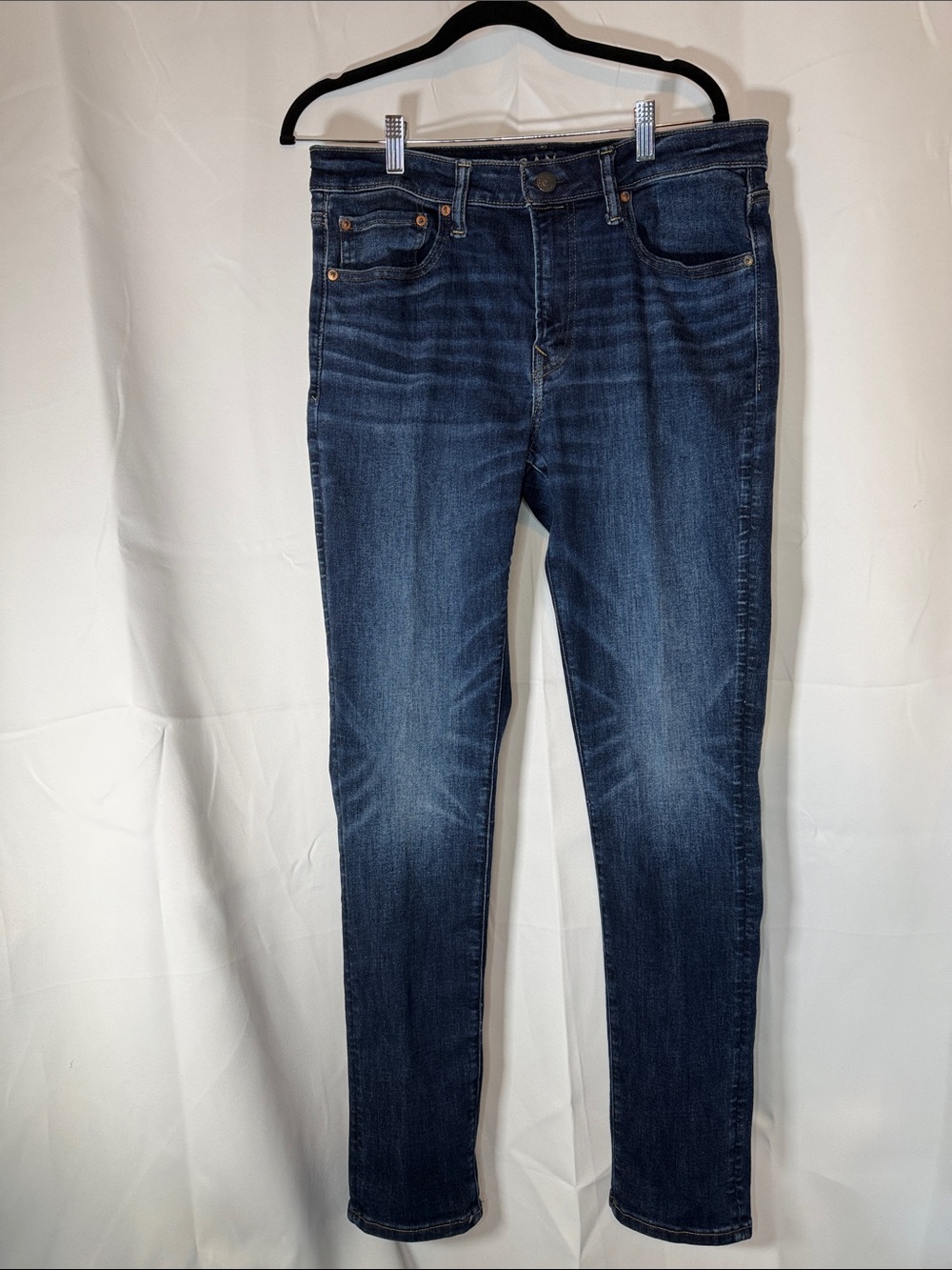 American Eagle Outfitters Men's Skinny Jeans in Blue Wash